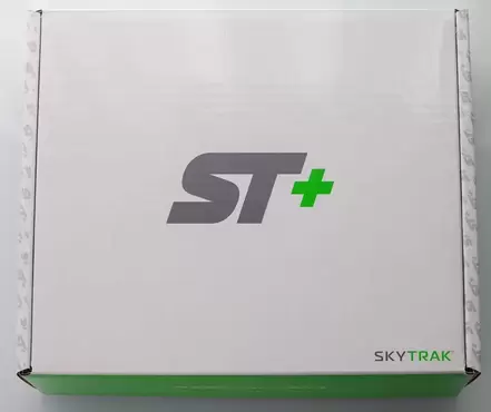 SkyTrak Plus Box